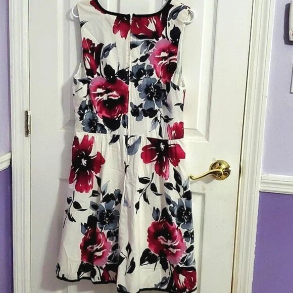 Corey P Career Office Event Floral Surplice Top Flowy Mini Dress - Picture 4 of 9